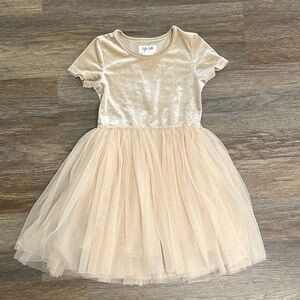 Taylor Joelle size 7 Elegant Cream Kids velvet tutu Dress